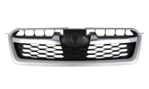 IMPREZA 13-15 GRILLE ASSY（RING SLIVER,MOLDING CHROME）