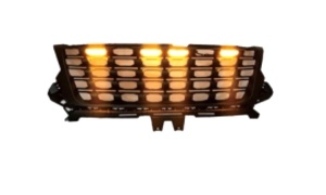 COLORADO'16-'19 TH GRILLE WITH YELLOW LIGHT