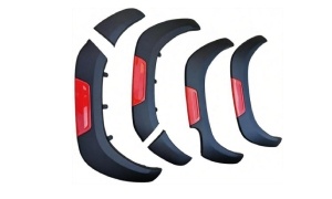 HILUX'15 REVO FENDER FLARE RED