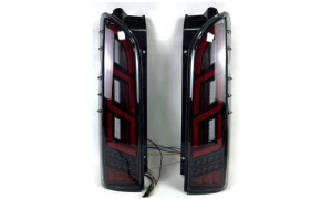 Toyota HIACE '05-'18 Tail Lamp smoke+red Streamer lamp