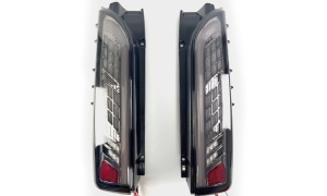 Toyota HIACE '05-'18 Tail Lamp white+smoke
