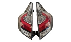 TOYOTA QAUA'18 TAIL LAMP LED